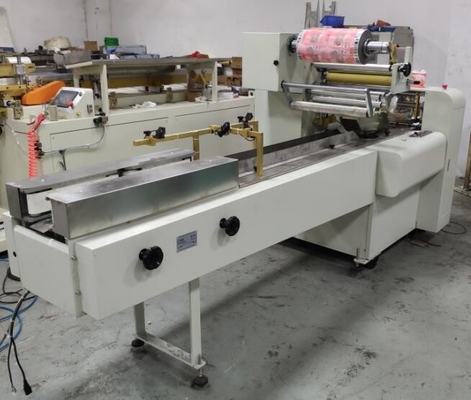 Touch Screen Toilet Roll Single Packing Machine Middle And Sides Sealing